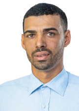 ADRIANO CRUZ