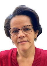 LÉIA COSTUREIRA