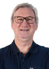 PROFESSOR IVO PIASECKI