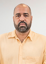 RAFAEL MOURA