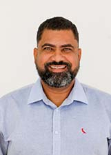 ADRIANO MANHAS