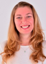 ALINE CLAUSSEN
