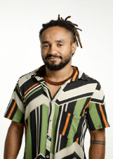 DOUGLAS HELIODORO