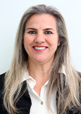 CÂNDIDA MAGALHÃES 