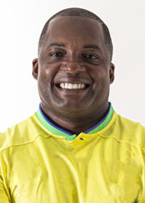 WILSON MARTINS