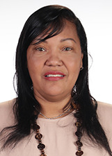 ELEINE DE LUCAS