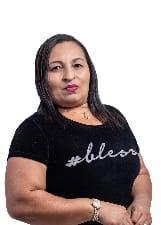 ADRIANA LUTA PELO PARAÍSO