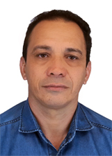 ADRIANO CONFECÇÕES