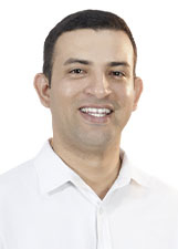 ANDRIW OLIVEIRA