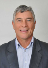 ADÃO PINHEIRO