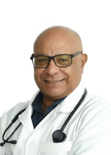 DR. COLLARES
