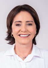 EMÍLIA CORRÊA