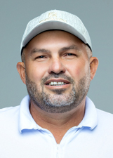 CESAR DE AIRES