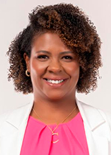 DRA. CLÉCIA