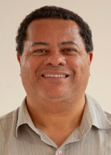 PROFESSOR AGUINALDO