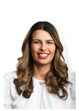 ELISANDRA  CABRITINHA 