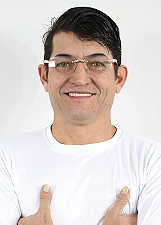 DINO CÉSAR