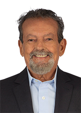 CESAR HOMERO