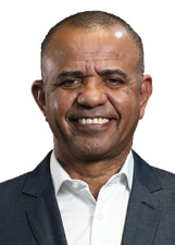 ADVOGADO ROQUELAINE