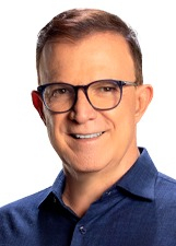 DR. LUIS CAMARGO