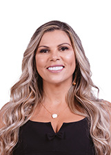 CÉLIA PRADO
