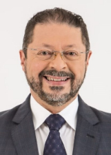 CHEFE HUGO