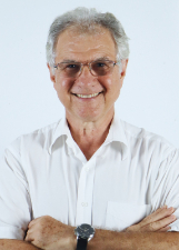 DR. HUMBERTO CRUZ