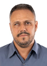 CARLINHOS DA VILA