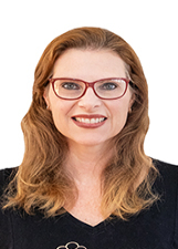ÉRICA FAVERO