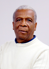CARLOS CESAR
