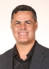 PRESB ELI SANTOS