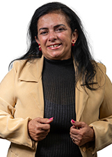 SARAH PÉ QUENTE