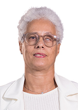 ANDREA FAUZIA