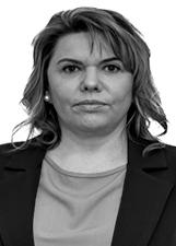 DRA. FERNANDA ROSSATO