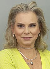 CLAUDIA BATATEC