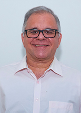 DR. MARCOS BASTOS