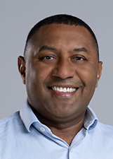 MARCOS MARINHO