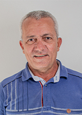 DOMINGOS
